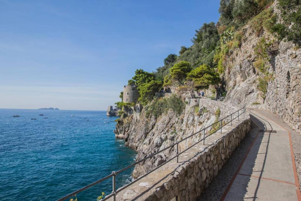 I Delfini Holiday House Positano Eksteriør billede