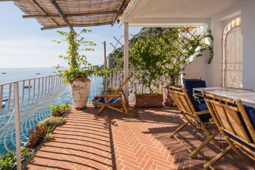 I Delfini Holiday House Positano Eksteriør billede